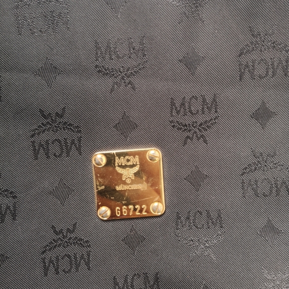 Authentic MCM vintage bag - Picture 3 of 15